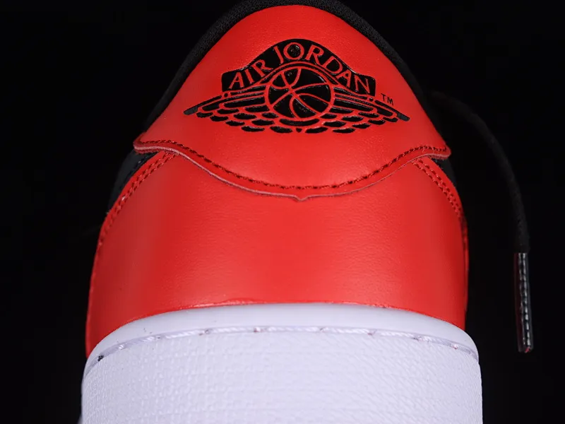 All categories Air Jordan Jordan series basketball shoes Air Jordan 1 Low Z version Air Jordan 1 Low AJ1 Joe 1 new black toe cultural and leisure sports sneakers CZ0790-106